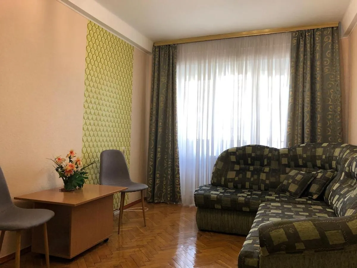 Kyiv Daily Rent Apartments On Bogdana Gavrilishina 10 0*,  Ukraine